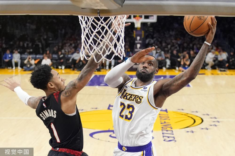 决定马杜埃 决定马杜埃